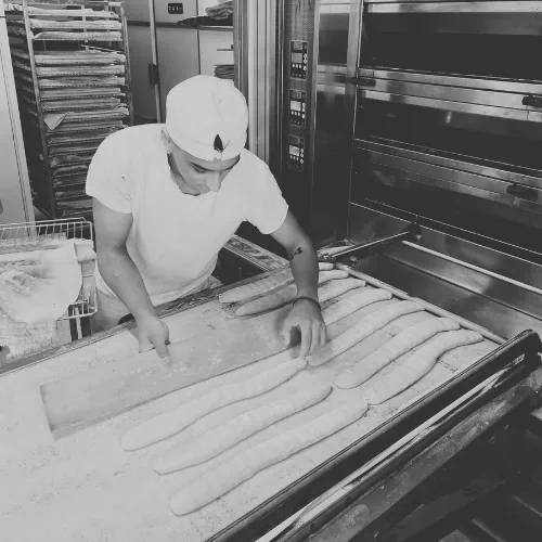 Savoir faire realisation baguette boulangerie Rosa Sainte Pazanne